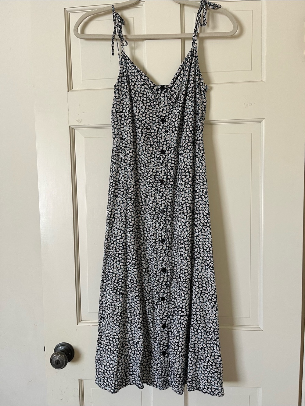 Blush Women’s Floral Tank Sundress Size Small Bow Straps Black Midi Buttons